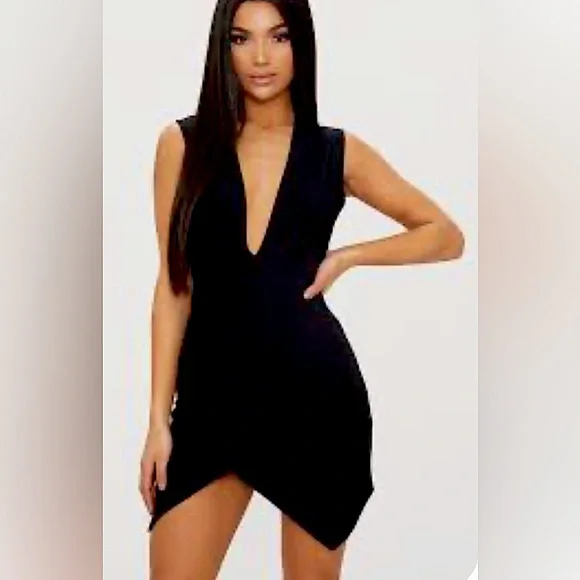 PrettyLittleThing Black Plunge Pointy Hem Wrap Bodycon Dress - size 0 (XS) - Picture 8 of 8